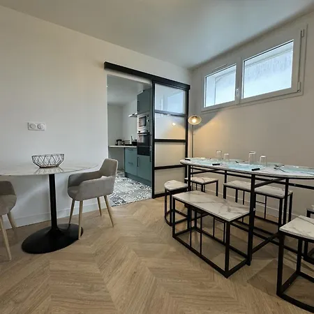 House In With Private Garden Le Mans